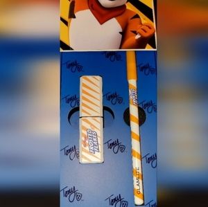 Frosted Flakes x Glamlite Tuff Tiger Lip Kit